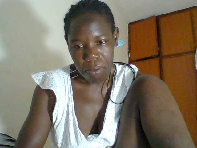 Blacksexygal's BongaCams show and profile