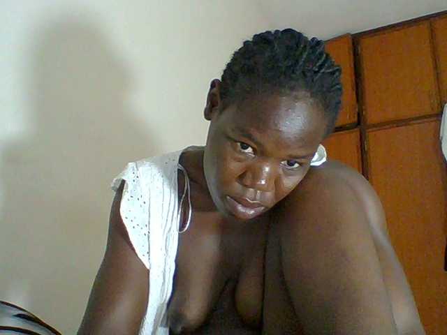 Blacksexygal's BongaCams show and profile