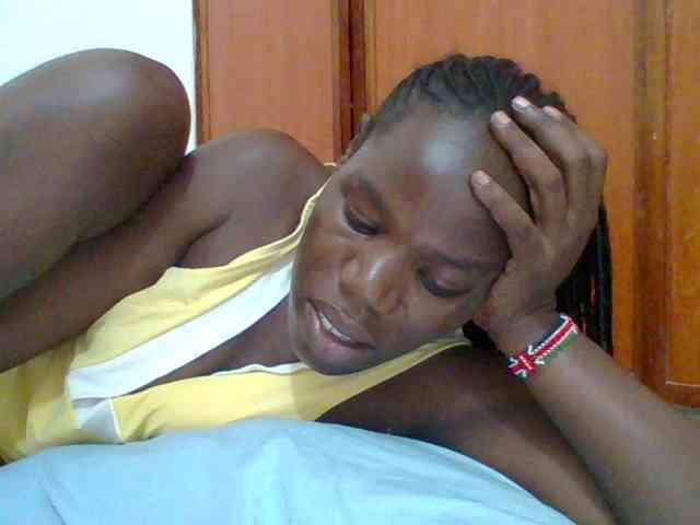 Blacksexygal bongacams