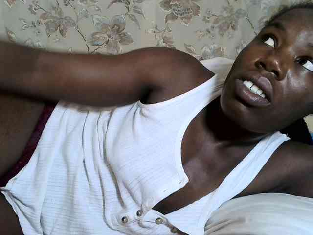 Blacksexygal webcam