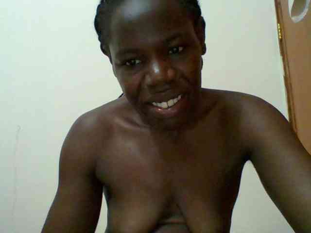 Blacksexygal webcam
