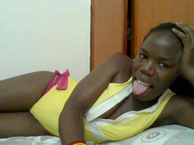 Blacksexygal webcam