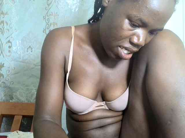 Blacksexygal webcam