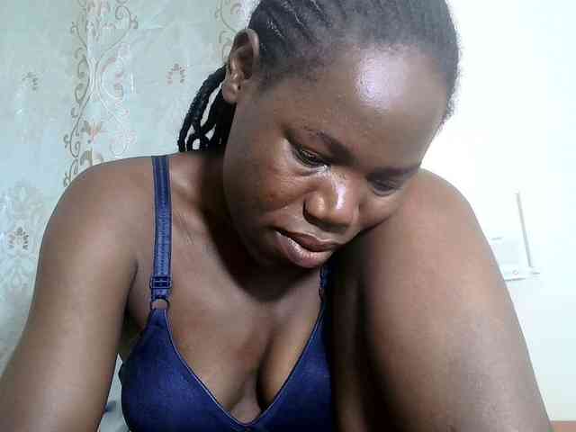 Blacksexygal webcam