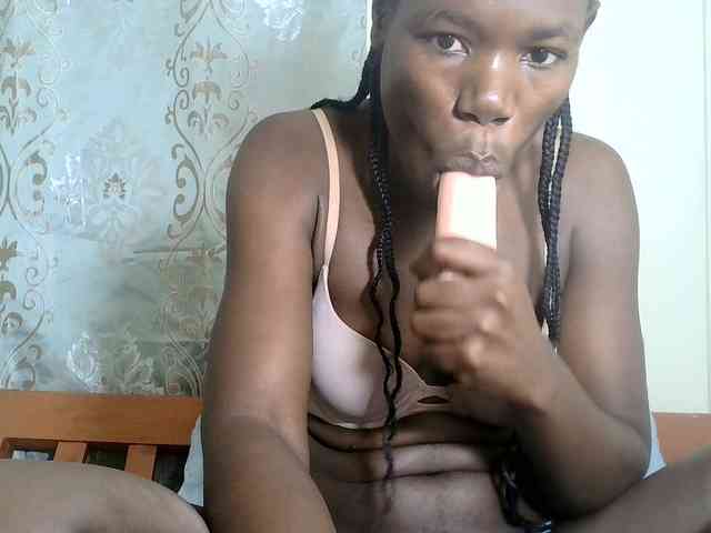 Blacksexygal webcam