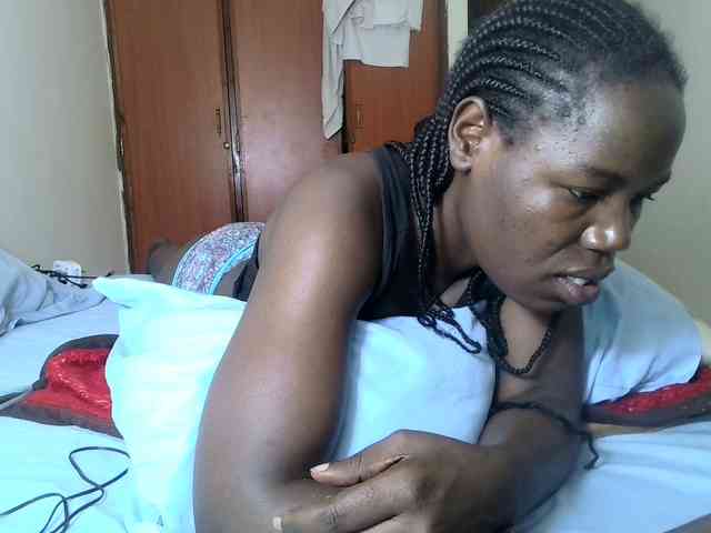 Blacksexygal webcam