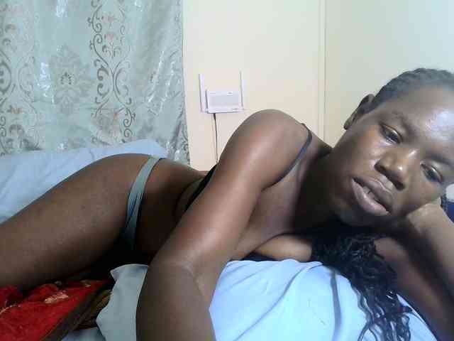 Blacksexygal webcam