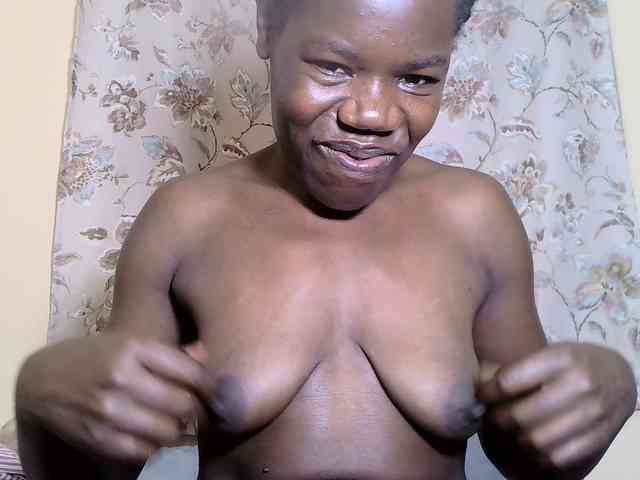 Blacksexygal webcam