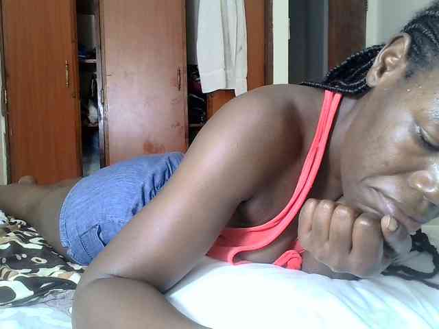 Blacksexygal webcam