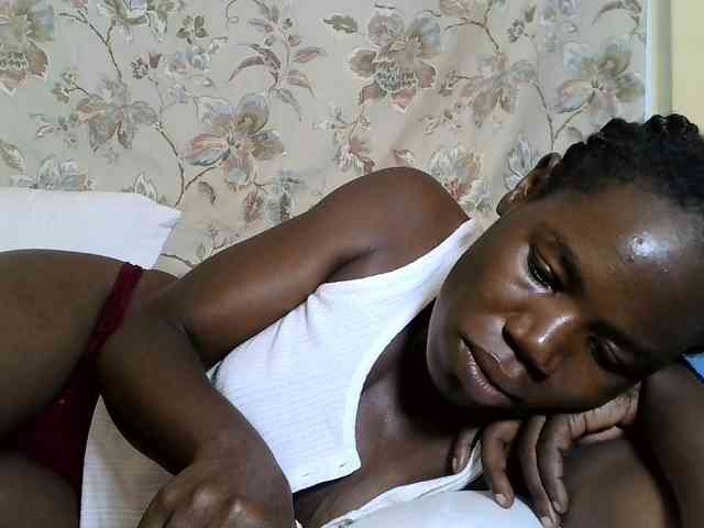 Blacksexygal webcam