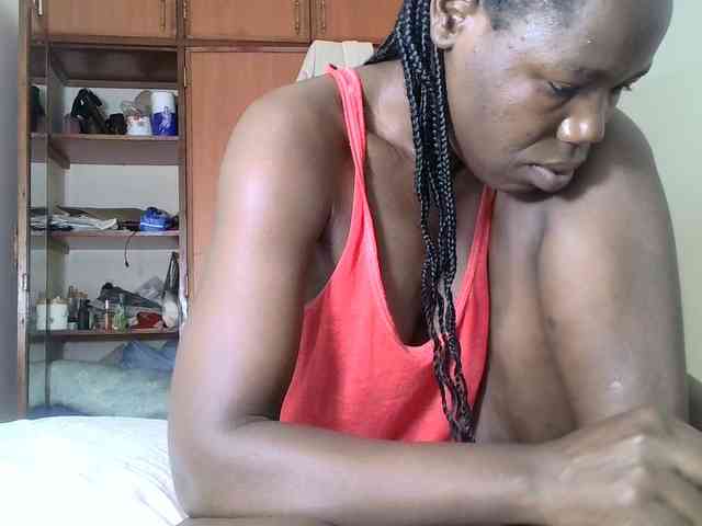 Blacksexygal webcam
