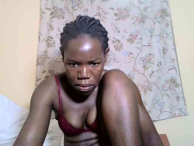 Blacksexygal webcam