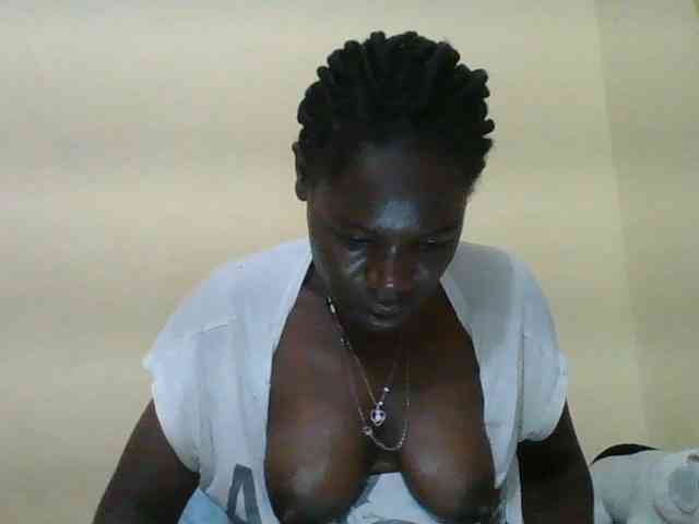 Blacksexygal webcam