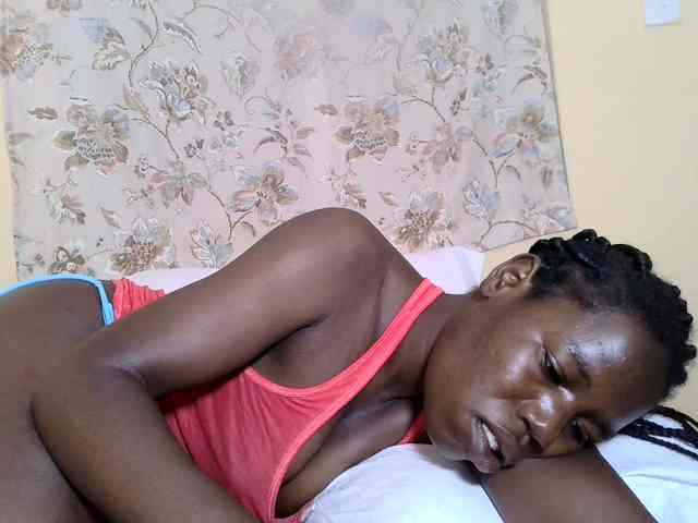 Blacksexygal webcam