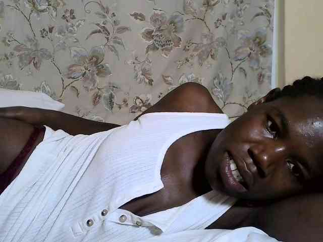 Blacksexygal webcam
