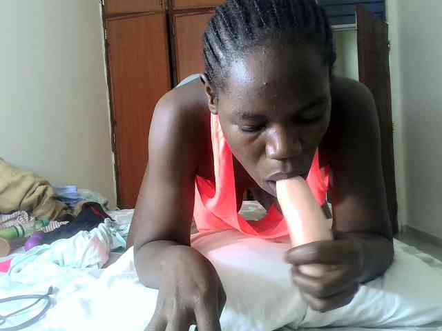 Blacksexygal webcam