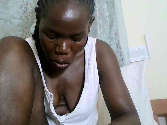 Blacksexygal webcam