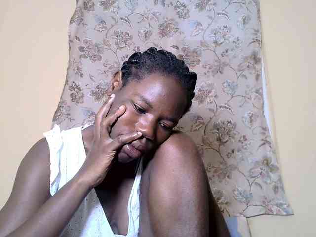 Blacksexygal webcam