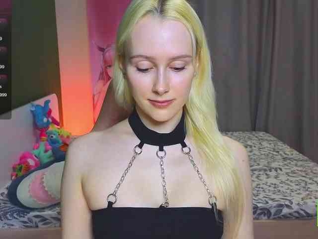 CaseyLaBow CaseyLaBow