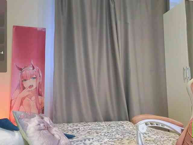 CaseyLaBow CaseyLaBow