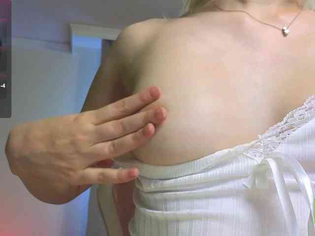 CaseyLaBow CaseyLaBow