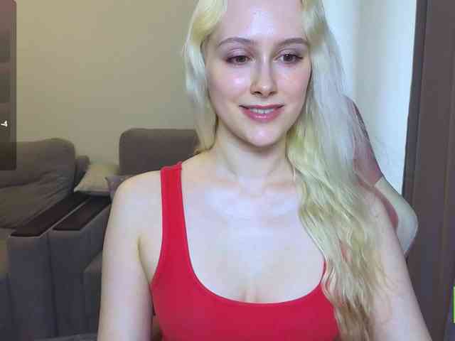 CaseyLaBow webcam