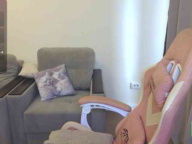 CaseyLaBow webcam
