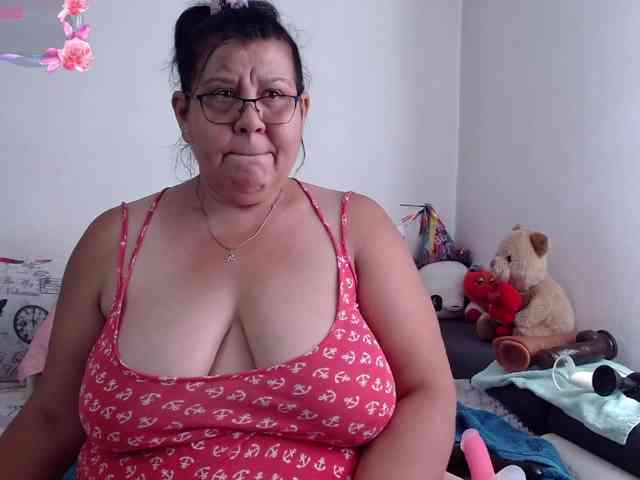 azalea66 webcam