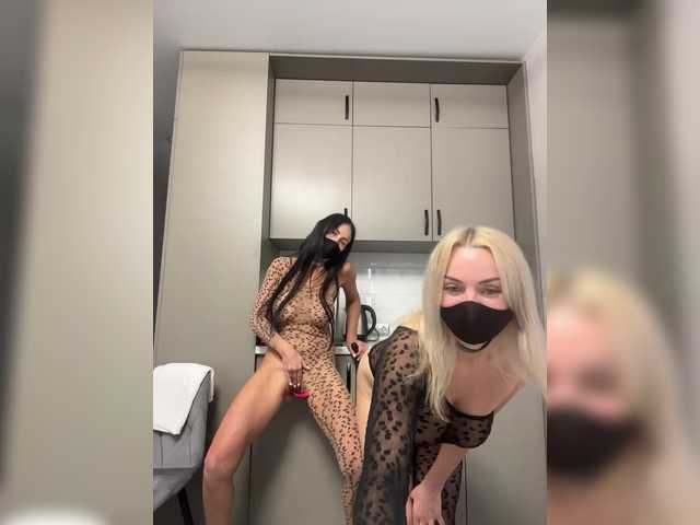 Sex chat gratuit in direct cu Milana555550 pe BongaCams