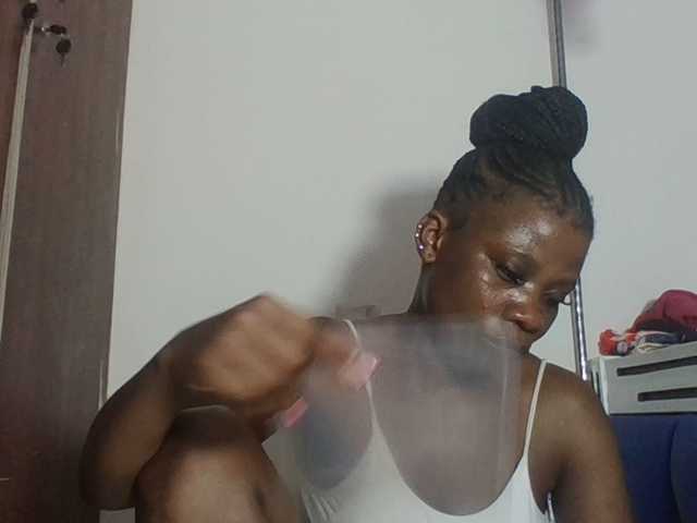 Sweetbaby006's BongaCams show and profile