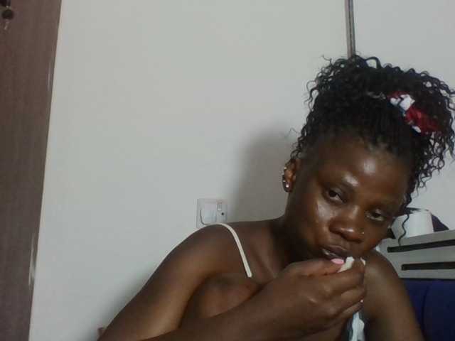 Sweetbaby006's BongaCams show and profile