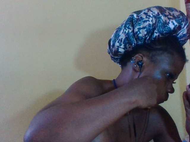 Sweetbaby006's BongaCams show and profile