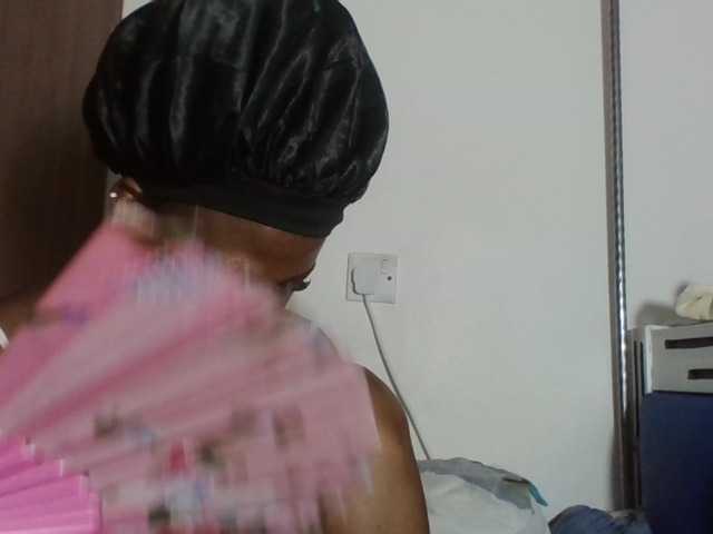 Sweetbaby006's BongaCams show and profile