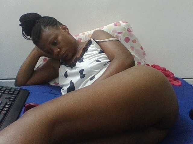 Sweetbaby006's BongaCams show and profile