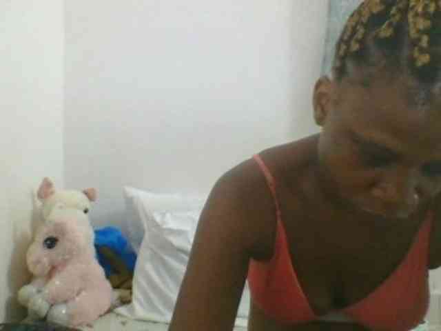 Sweetbaby006 webcam
