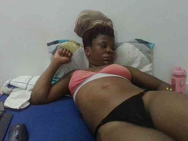Sweetbaby006 webcam