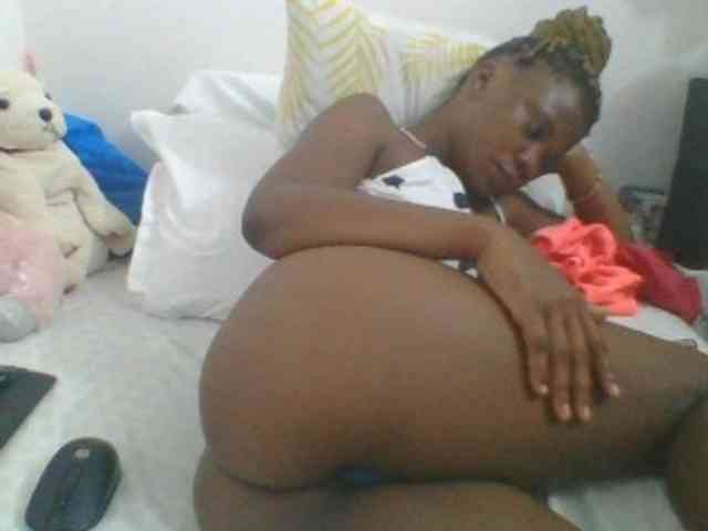 Sweetbaby006 webcam