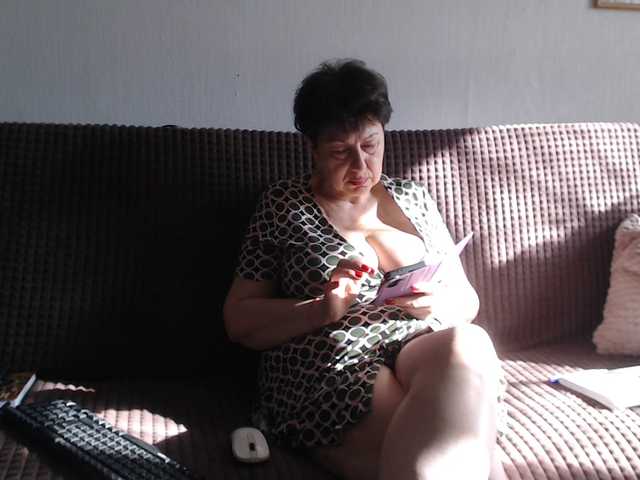 NINA-RICCI's BongaCams show and profile