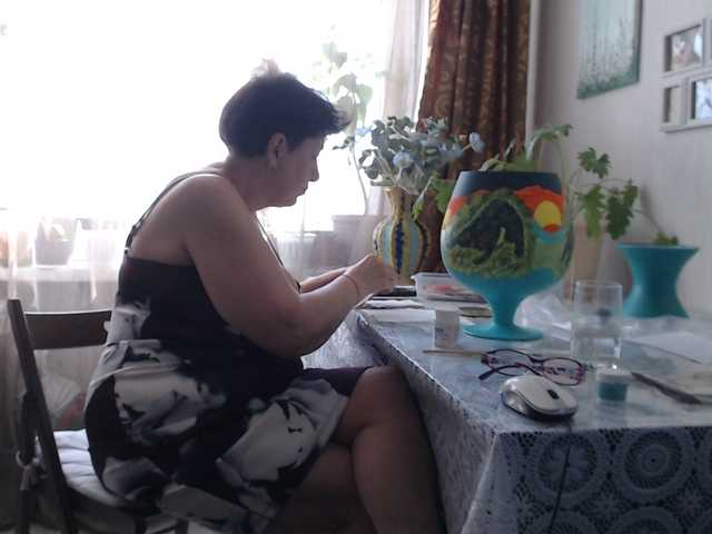 NINA-RICCI's BongaCams show and profile