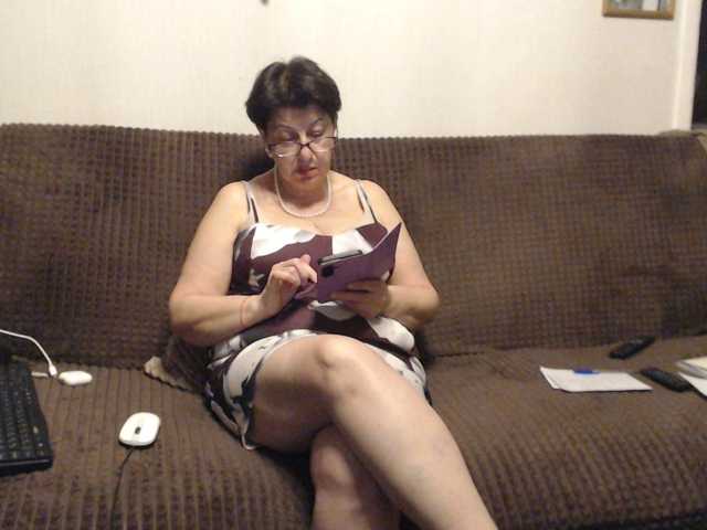 NINA-RICCI's BongaCams show and profile