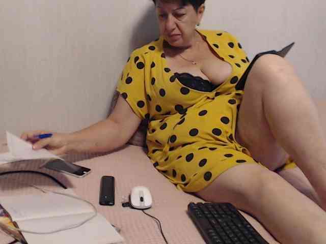 free live sex cam NINA-RICCI