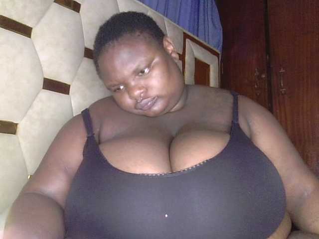 Ekesaabooby's BongaCams show and profile