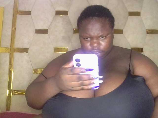 Ekesaabooby's BongaCams show and profile