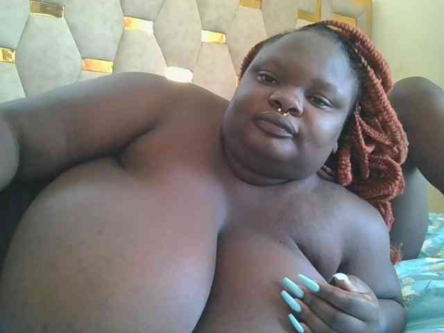 bigtittymama45 webcam