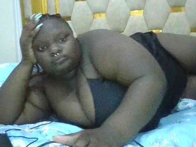 bigtittymama45 webcam