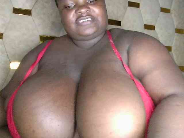 bigtittymama45 webcam