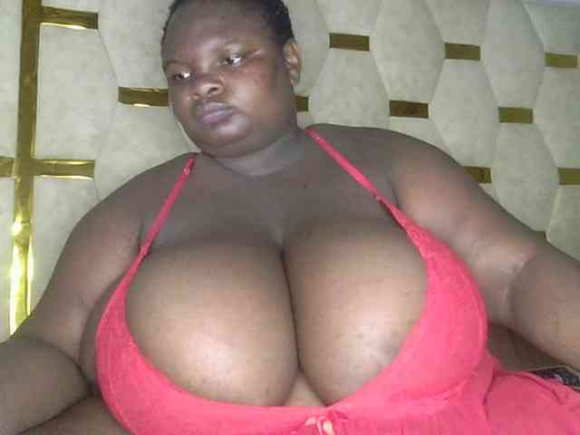 bigtittymama45 webcam