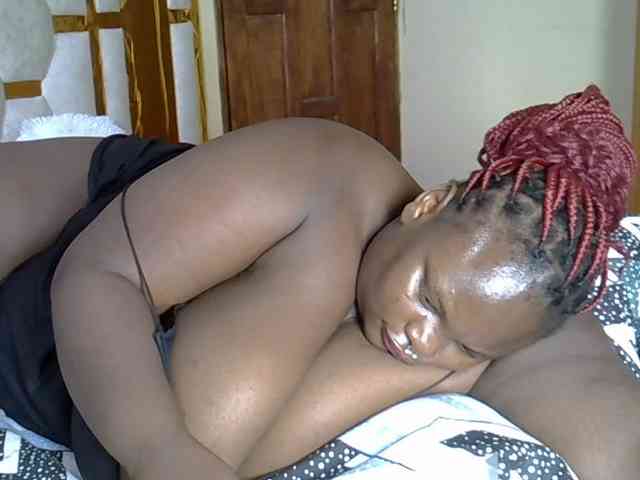 bigtittymama45 webcam