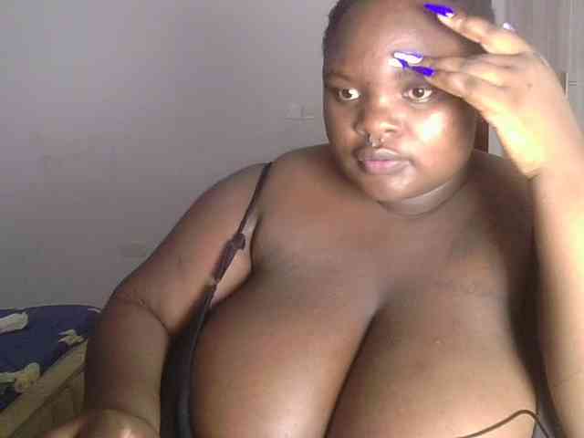 bigtittymama45 webcam