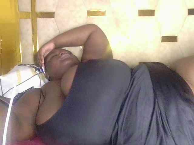 bigtittymama45 webcam